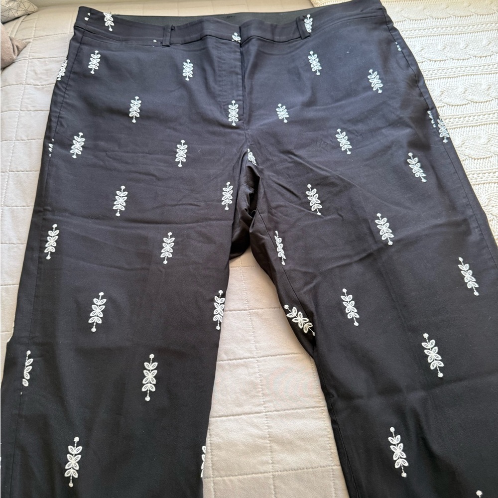 Lane Bryant Stretchy Black Ankle Pants with White Embroidery
